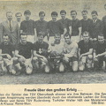 TSV Urbach Saison 1967 1968 Meister Mannschaftsfoto Zeitung.jpg