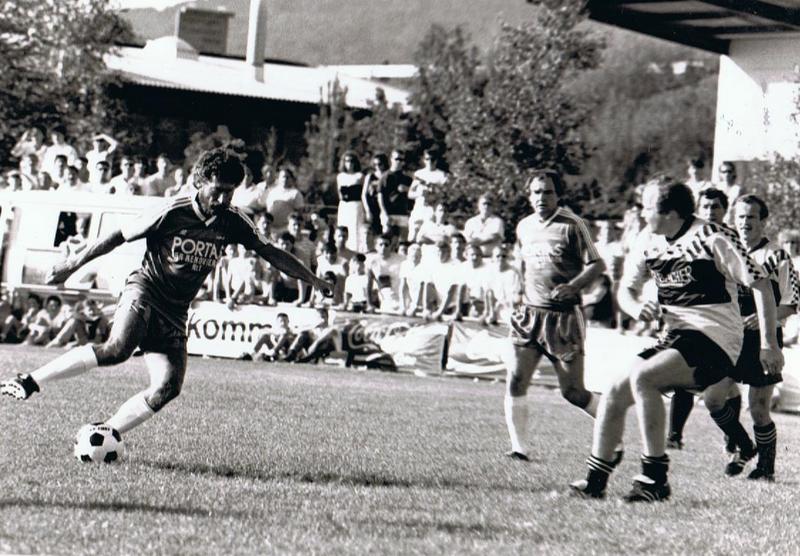 Fussball Hit 18.08.1989 Paul Breitner Ente Lippens Guenther Degele Klaus Siegle